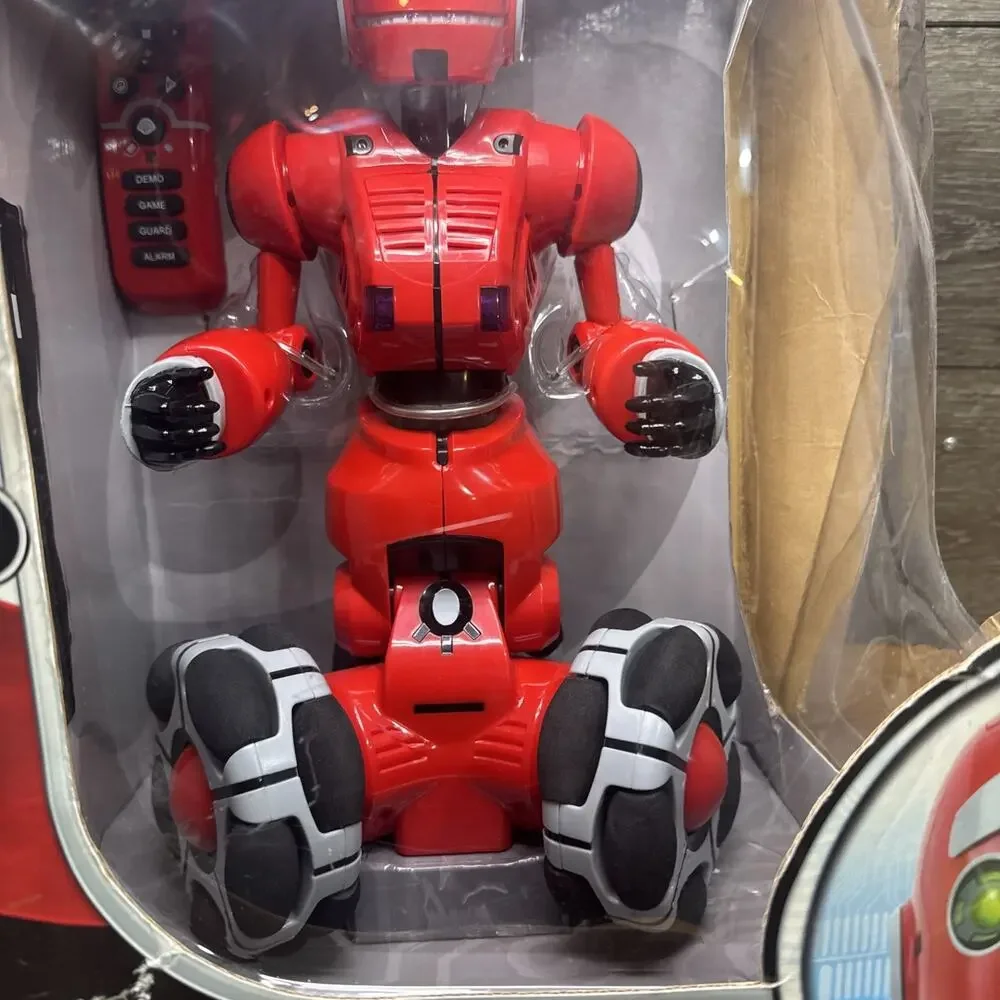 RS Tri-Bot NIB Interactive Remote Control Robot WowWee Robotics 8042 Collection